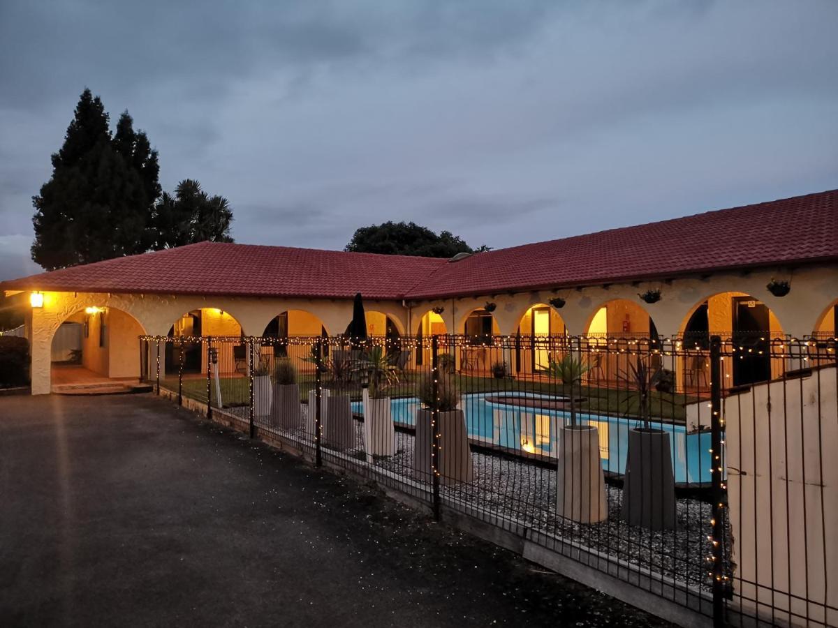 Captains Quarters Motor Inn Cambridge Zewnętrze zdjęcie