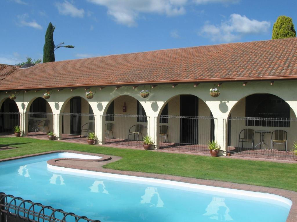 Captains Quarters Motor Inn Cambridge Zewnętrze zdjęcie