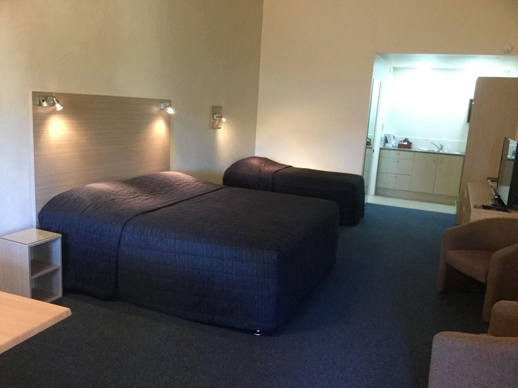 Captains Quarters Motor Inn Cambridge Zewnętrze zdjęcie