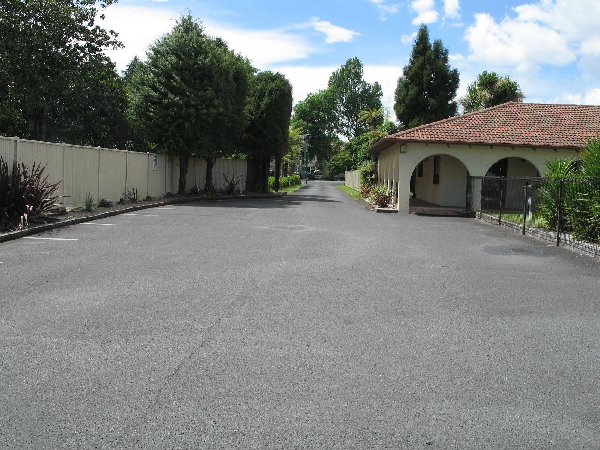 Captains Quarters Motor Inn Cambridge Zewnętrze zdjęcie