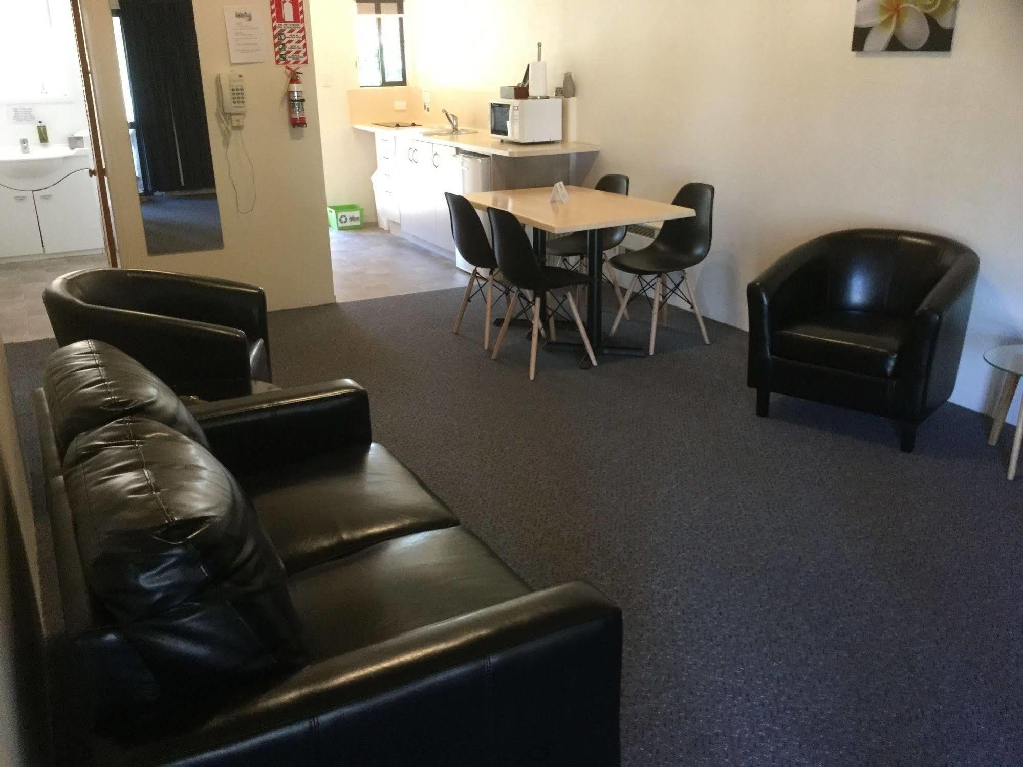 Captains Quarters Motor Inn Cambridge Zewnętrze zdjęcie